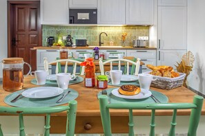 Dining - Wathay Vendégház (Csesznek)