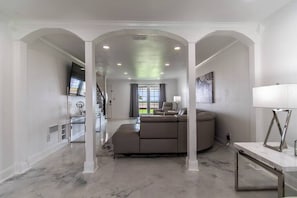 House, Multiple Beds, Pool Access, Ocean View (3553 Ocean) | Living area - Ocean Drive Splendor Awaits (Corpus Christi)