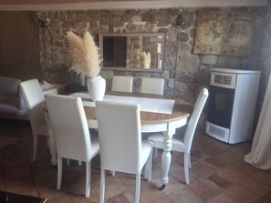 Dining - Vrbo Property (Faicchio)