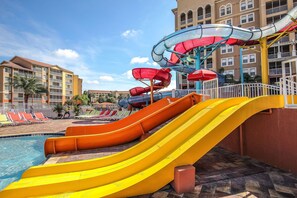 Outdoor pool, a heated pool - Westgate Villa Resort Kissimmee sleeps up to 8 (Kissimmee)