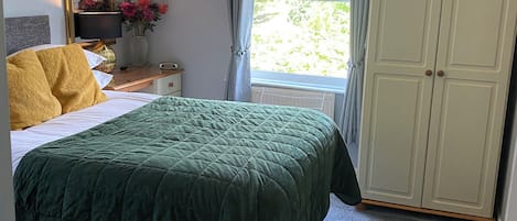 1 bedroom, WiFi (free), individually decorated, individually furnished