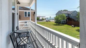 Apartment, 1 Queen Bed with Sofa bed, Balcony, Partial Ocean View (1117 Ocean D) | View from room