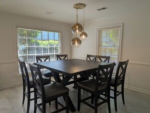 Dining - Charming 5-bedroom estate in Germantown with Private Heated Pool (Germantown)
