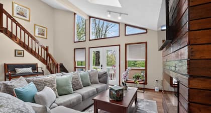 Pocono Sanctuary 10 Min To Falls Family Escape 3 Bedroom Home
