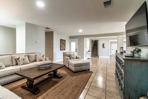 House, Multiple Beds, Pool Access, Partial Ocean View (4129 Ocean) | Living area - Sail Away! Your Coastal Pool Oasis Awaits (Corpus Christi)