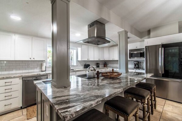 House, Multiple Beds, Pool Access, Partial Ocean View (4129 Ocean) | Private kitchen - Sail Away! Your Coastal Pool Oasis Awaits (Corpus Christi)