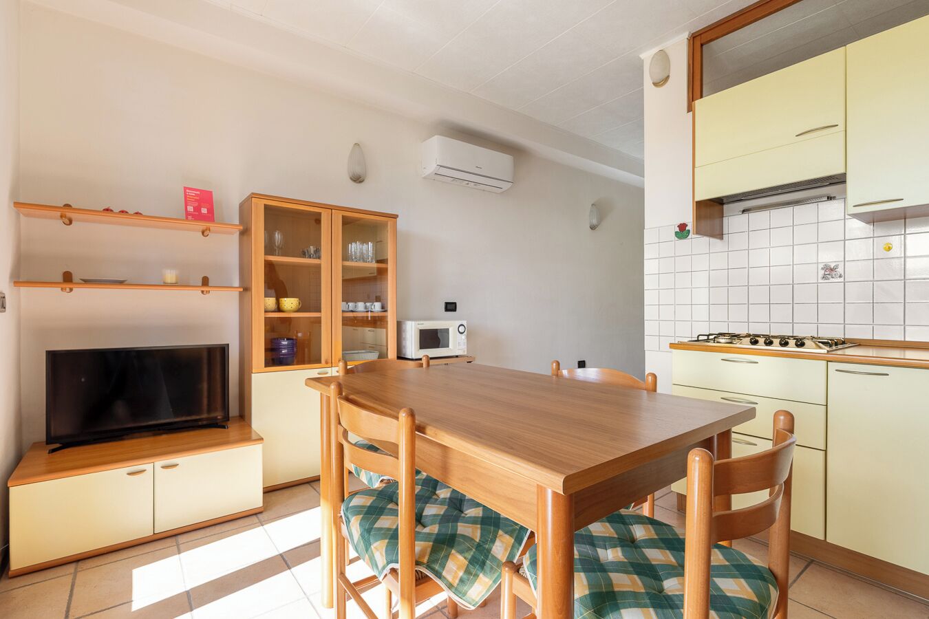 Estudio, balcón | Cocina privada | Hervidor eléctrico