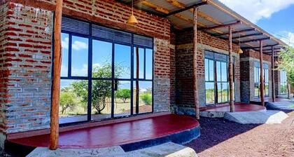 ANAPA LODGE & CAMP