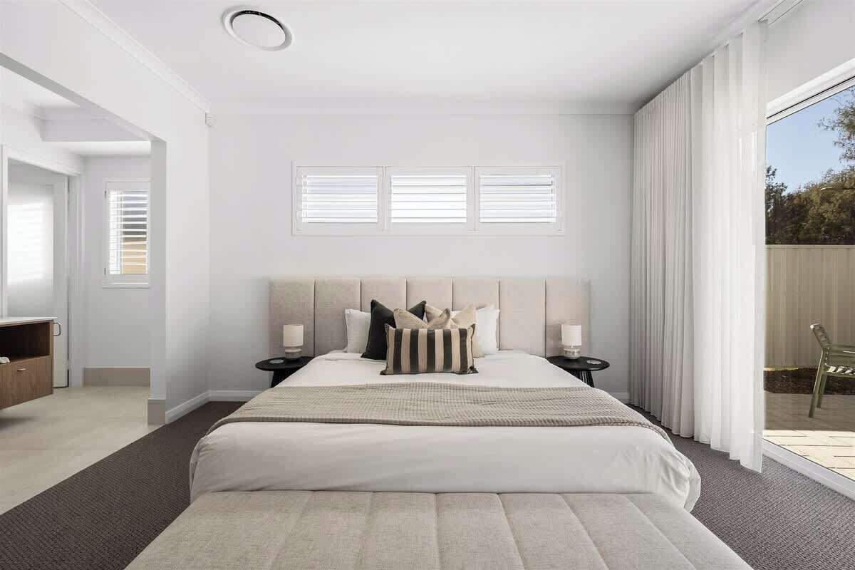 4 bedrooms, WiFi, bed sheets