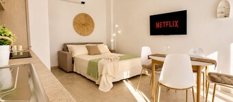 1-Bedroom Apt 30m from Sea | AC | Terrace | Bike Friendly + Box