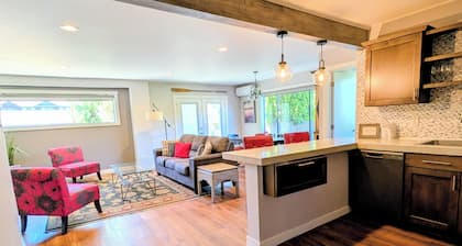 Lakeside Park Retreat · Patio, Grill, Kitchen -2 Bedroom, 1 Bath. Enjoy stair-free living, a full kitchen, private patio with grill, and easy access to Slidewaters, wineries, and downtown Chelan.