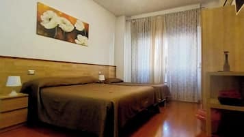 1 camera, Wi-Fi gratuito, lenzuola