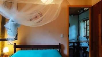 Casa, balcón, vistas al jardín | Wifi gratis y accesible en silla de ruedas