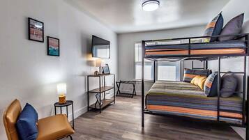 3 bedrooms, individually decorated, individually furnished, bed sheets