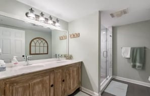 Shower, towels