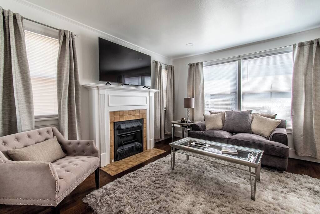 Condo, Multiple Beds, Fireplace, Garden View (1117 Ocean B) | Living area