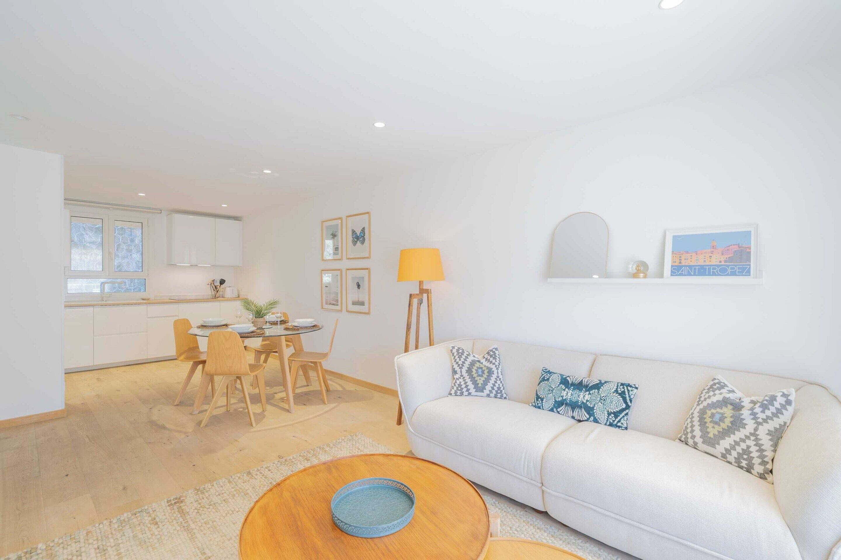 Apartment | Living area