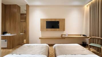 Standard Twin Room, City View