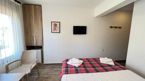 Basic Triple Room - anayurt oteli (Akyaka)