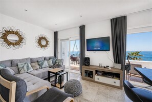 Fernseher
