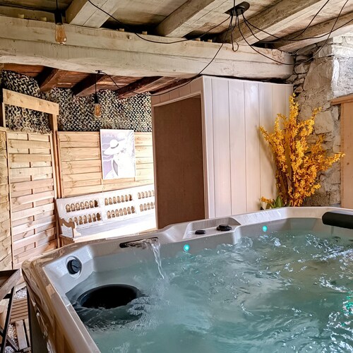 Chambre d'hôte Baladous - Arbas avec terrasse commune, Wi-Fi et climatisation