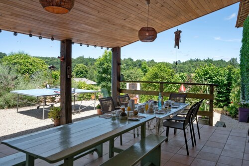 Chambre d'hôte Rioutord avec terrasse partagée, Wi-Fi et climatisation
