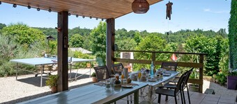 Rioutord Guest Room with Shared Terrace, Wi-Fi, and Air Conditioning