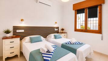 Chalet, 3 Bedrooms, Smoking, Private Pool | 3 bedrooms