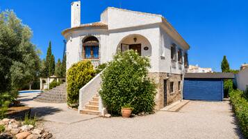 Chalet, 3 Bedrooms, Smoking, Private Pool | Property entrance