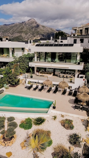 Outdoor pool - Modern Luxury Villa with Panoramic  View (Marbella)