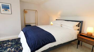 2 bedrooms, WiFi (free), individually decorated, individually furnished