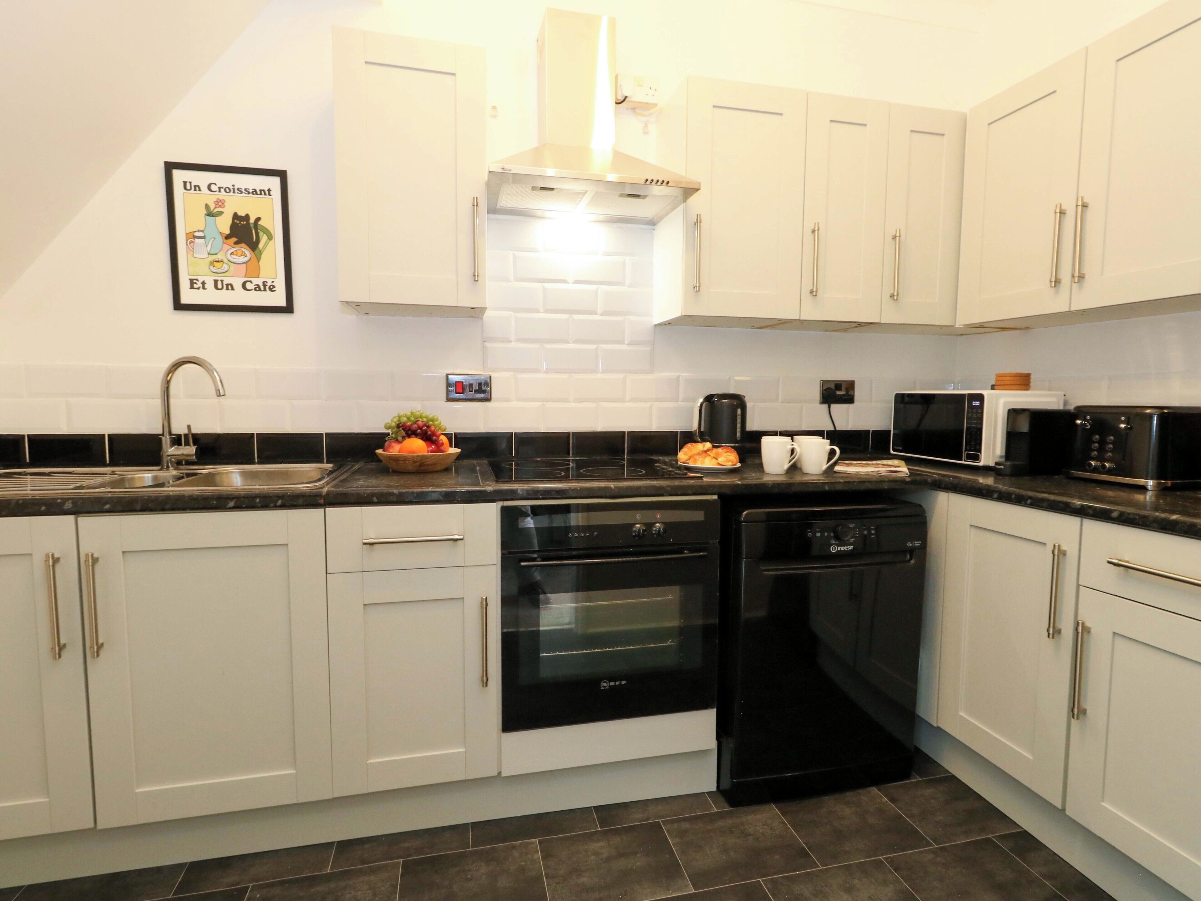Dishwasher, cookware/dishes/utensils