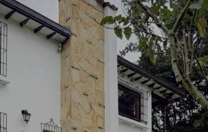 Ngoại thất