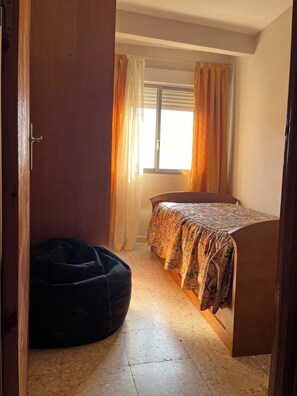 Iron/ironing board, WiFi, bed sheets - Vrbo Property (Cabrero)