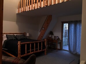 Room - Double A frame Lake House on Pomme de Terre with Dock and Direct Lake Access (Flemington)