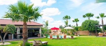Escape to Paradis | 4BR Farm Villa · 40min Tunis