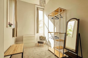 Interior - Host & Stay | Flat 2 Club Chambers (Great Malvern)