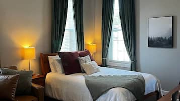 WiFi, bed sheets