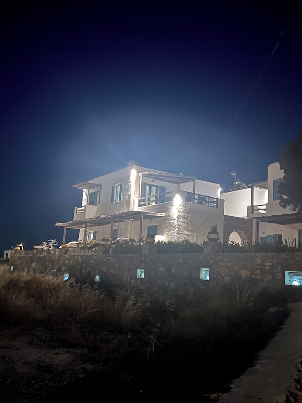 Classic Double Room, Balcony, Sea View | Exterior - Alexandras studios (Irakleia)