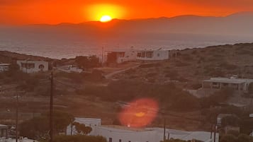 Classic Double Room, Balcony, Sea View | Miscellaneous
