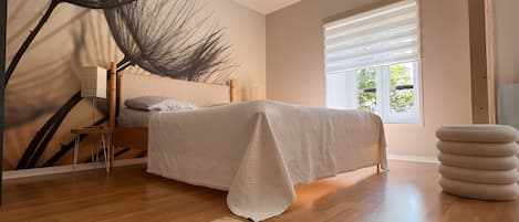WiFi, bed sheets