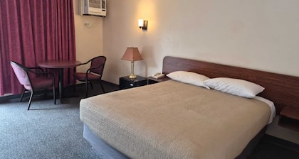 Algonquin Motor Lodge