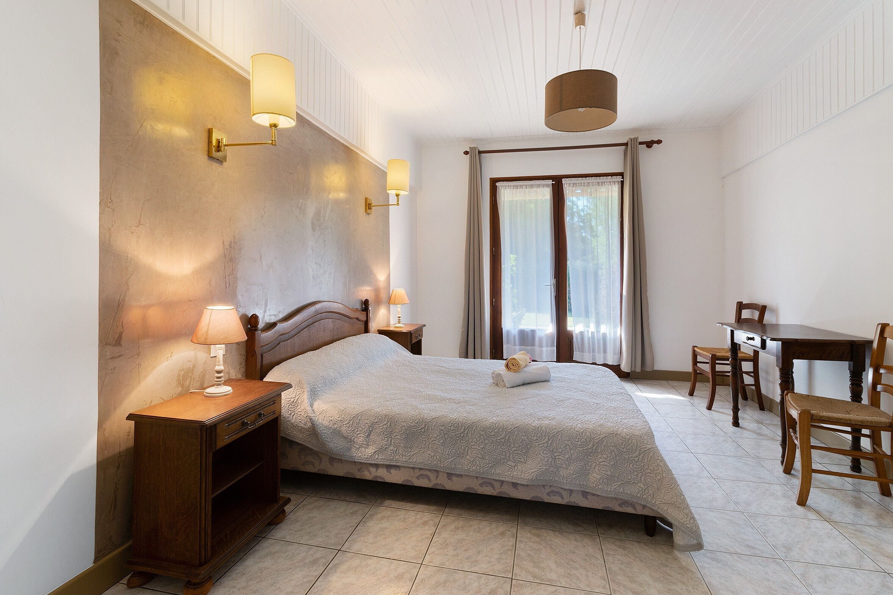 1 quarto, Wi-Fi, roupa de cama