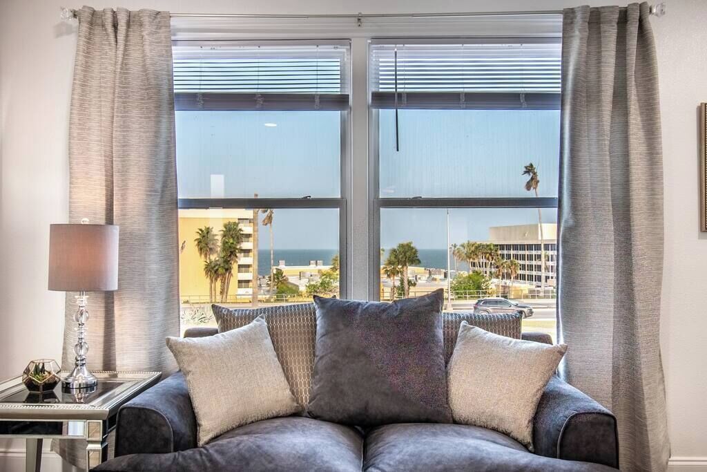 Maison, Plusieurs lits, balcon, vue partielle sur l'océan (1117 Ocean  A +B) | Aire de séjour