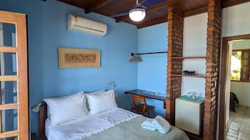 Suite, Multiple Beds, Sea View | WiFi (free), individually decorated, bed sheets