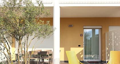 In a Residence, Air-conditioned, With Terrace