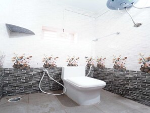 House | Bathroom - Collection O Naidupuram Bus (Kodaikanal)