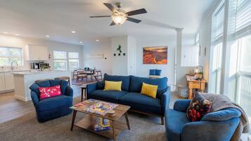 Smart TV, DVD player, books