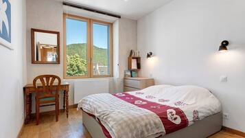4 slaapkamers, wifi, beddengoed