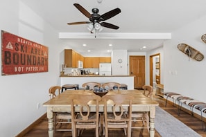 Dining - Chapel Square Condo W/ Gas Fireplace, Gym & Steam Room (Avon)